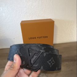 Louis Vuitton belt