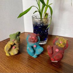 No evil Easter Bunny Figurines Rabbit
