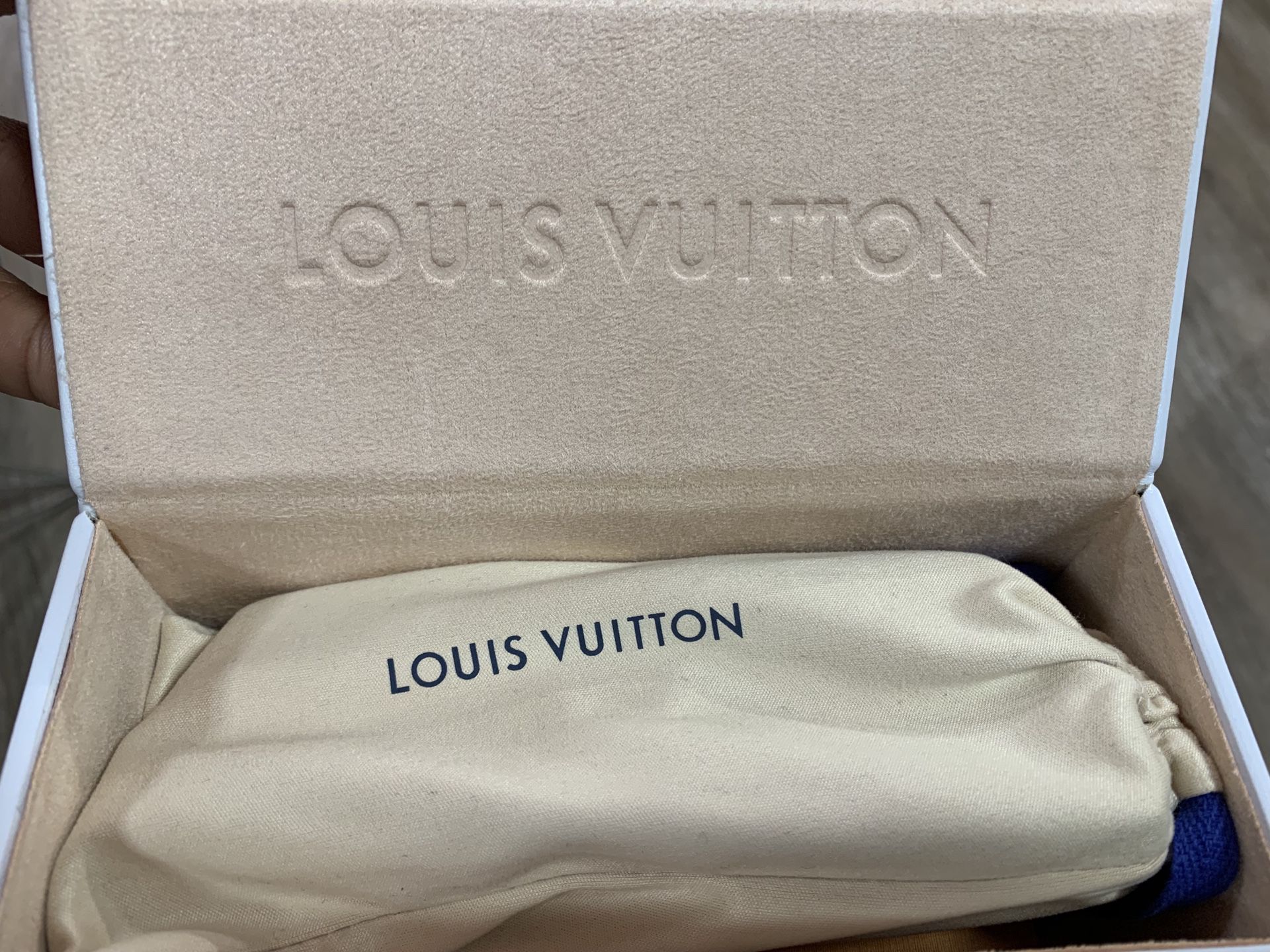 Louis Vuitton 1.1 Millionaire Sunglasses for Sale in Bronx, NY