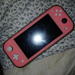 Nintendo Switch Lite 