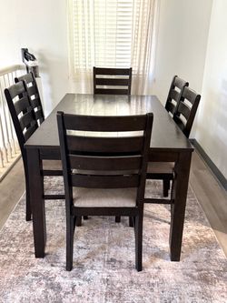 7 pcs set dining table