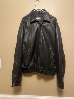 Men’s Barney New York black leather jacket