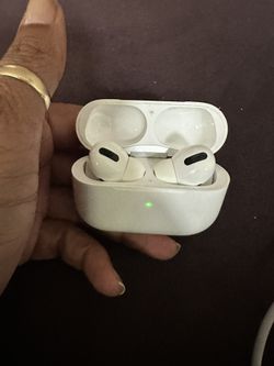 Apple AirPods Pro (1st Gen)