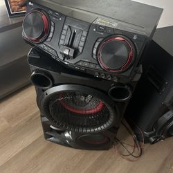 Bluetooth Speakers 