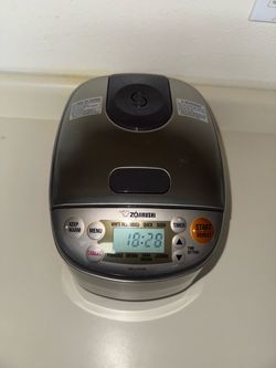 Zojirushi Micom 3-Cup Compact Size, Multiple Settings, Stainless Steel Made, Built-In Retractable Power Cord and Easy to Transport Rice Cooker and War