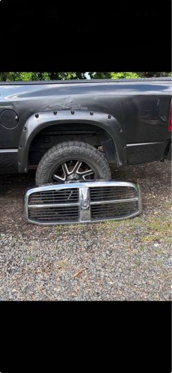 Late 3G dodge grille