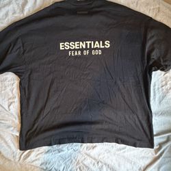 Essentials FOG Vneck Tshirt