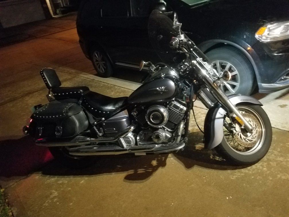 NEED GONE 2005 Yamaha V-Star 650 Silverado