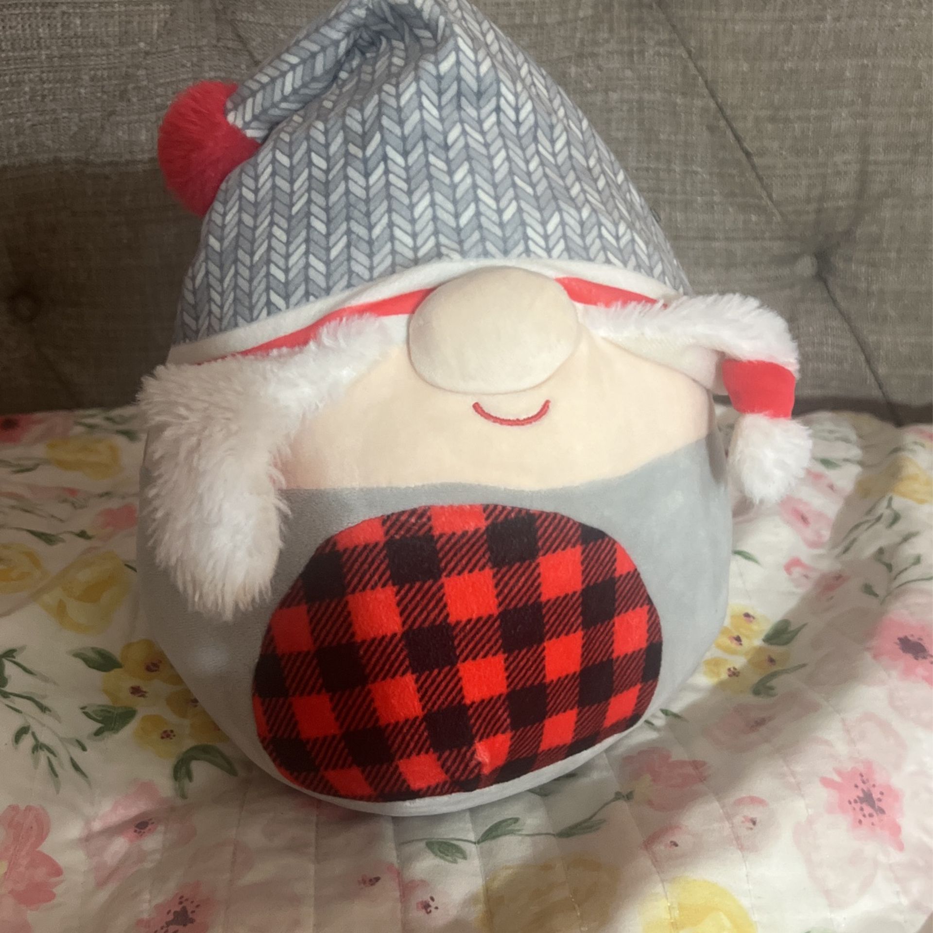 Elf Squishmallow