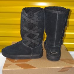 KOOLABURRA By UGG girls Boots - Size 12