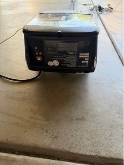 1/2 hp Chamberlain garage opener