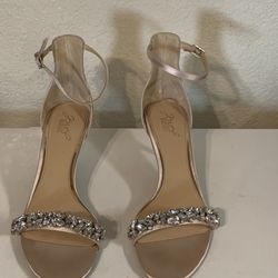 Ladies cute heels