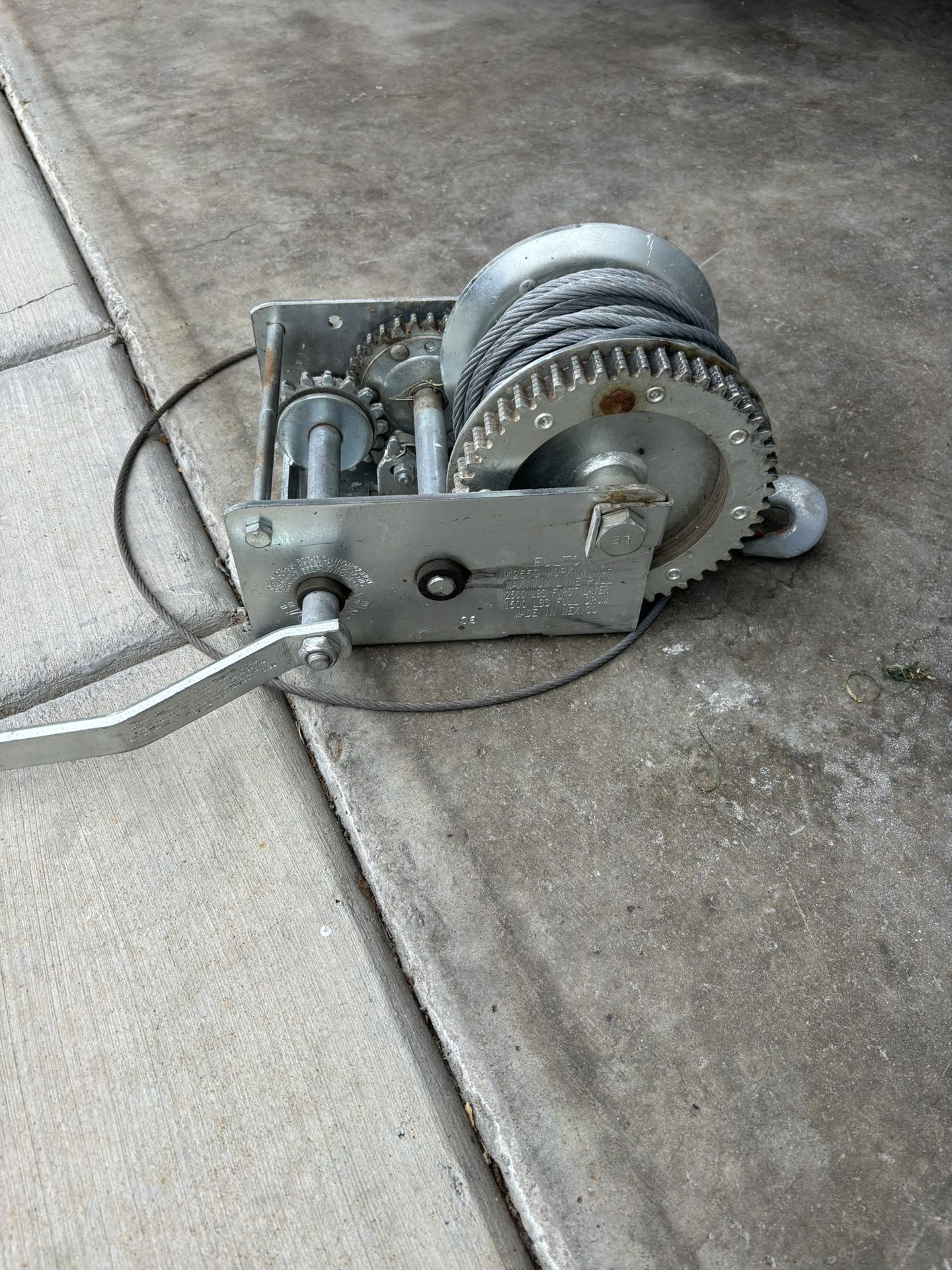 Fulton K2550 Work Winch.
