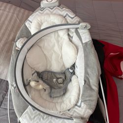 Baby Rocker with Control Panel