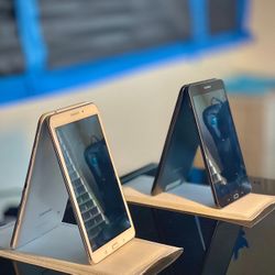 Bundle Deal: 4 Samsung Galaxy Tab S4 Tablets – Good Condition