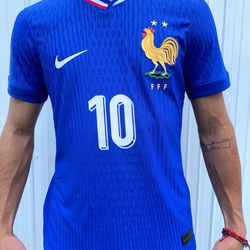 Mbappe France Player version jersey ( Replica ) ask for any size