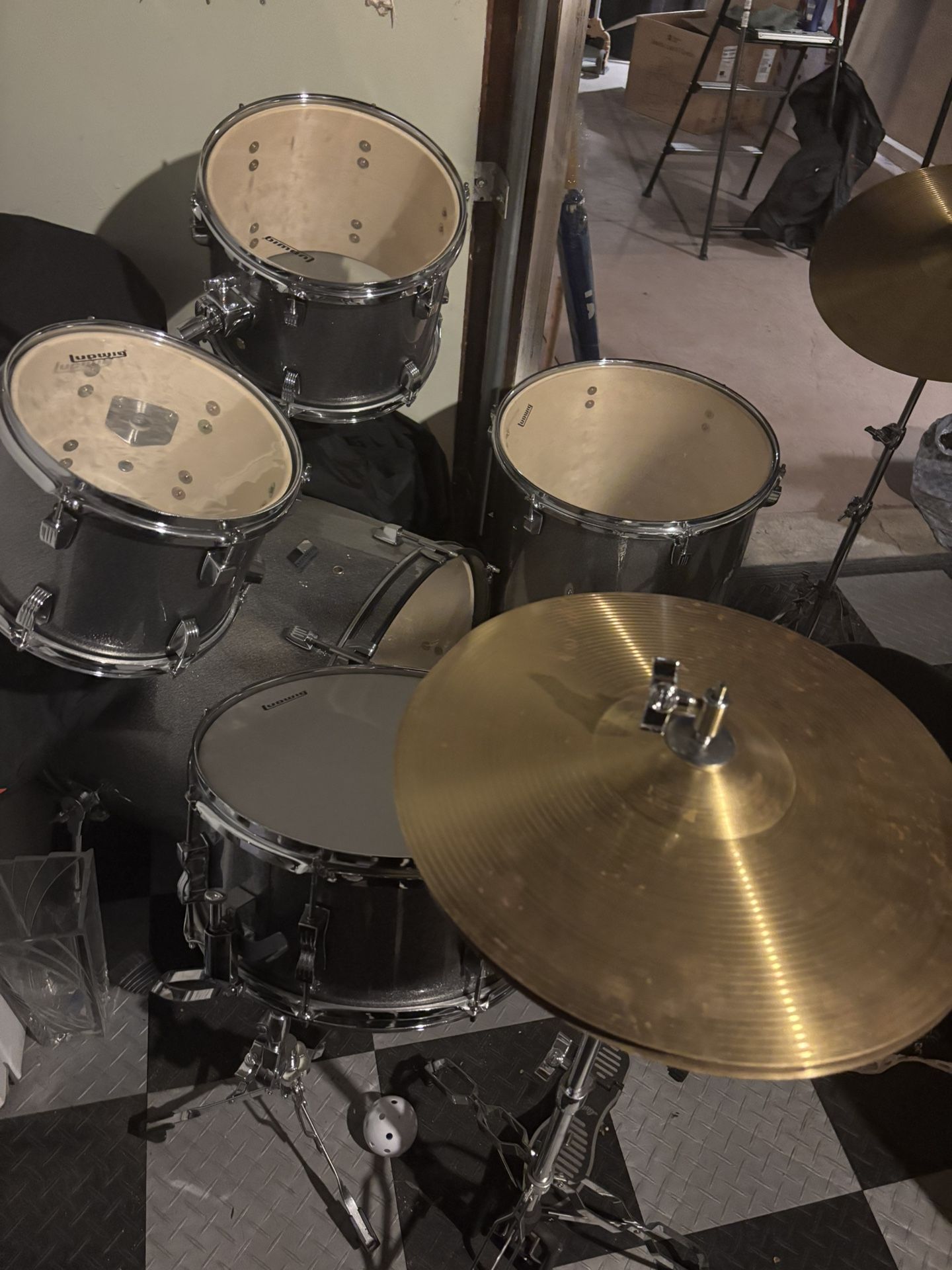 Ludwig Drum Set