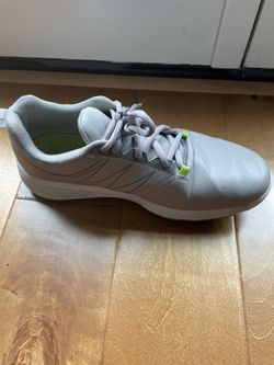 Mens Golf Shoes - Size 7.5