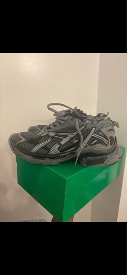 Balenciaga runners