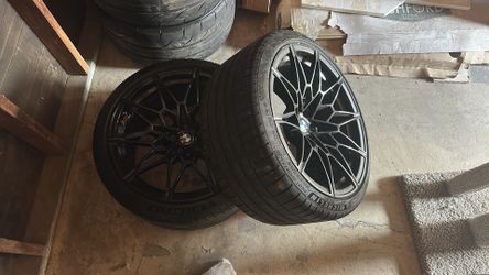 Stock G8x rims (rears)