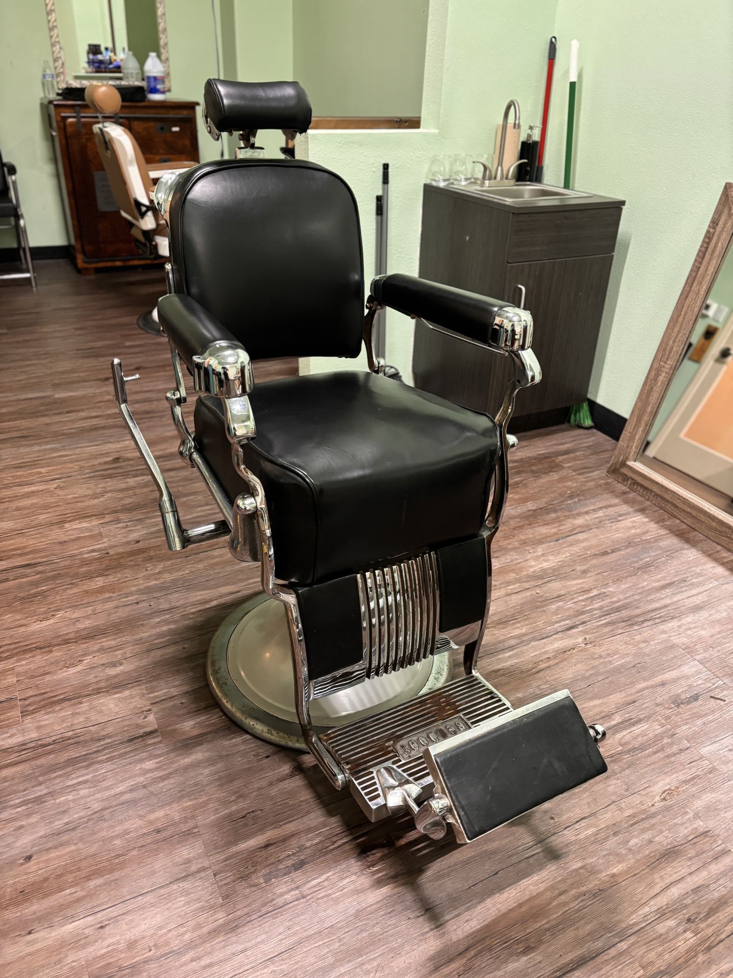 1960 Belmont Takara Barber Chair