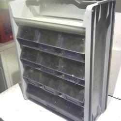 10-Drawer Storage. H-18" W-7" L-14"