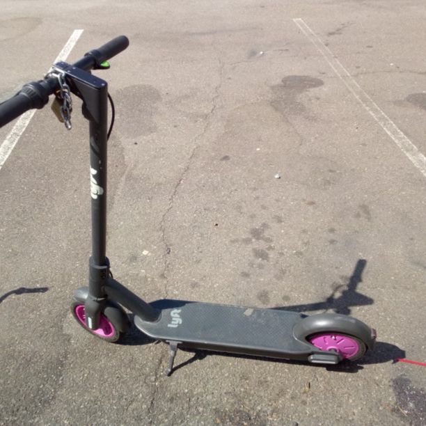 Lyft scooter charger hotsell