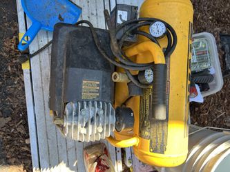 DeWalt Air Compressor
