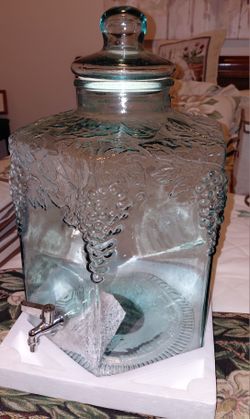 Five Gallon Beverage Dispenser