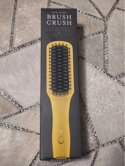 Drybar Baby Brush Crush Heater Straightener