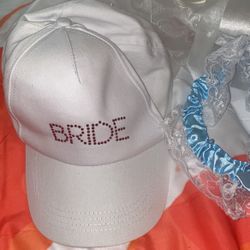 Brides And Brides Hats And Ring Pillow And Garter 