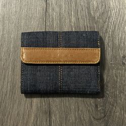 Guess Small Wallet Older Style