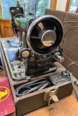 Vintage Adler Sewing Machine Complete Kit for Sale in Upland