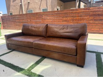 Pottery barn square arm turner grand sofa ( 104” )