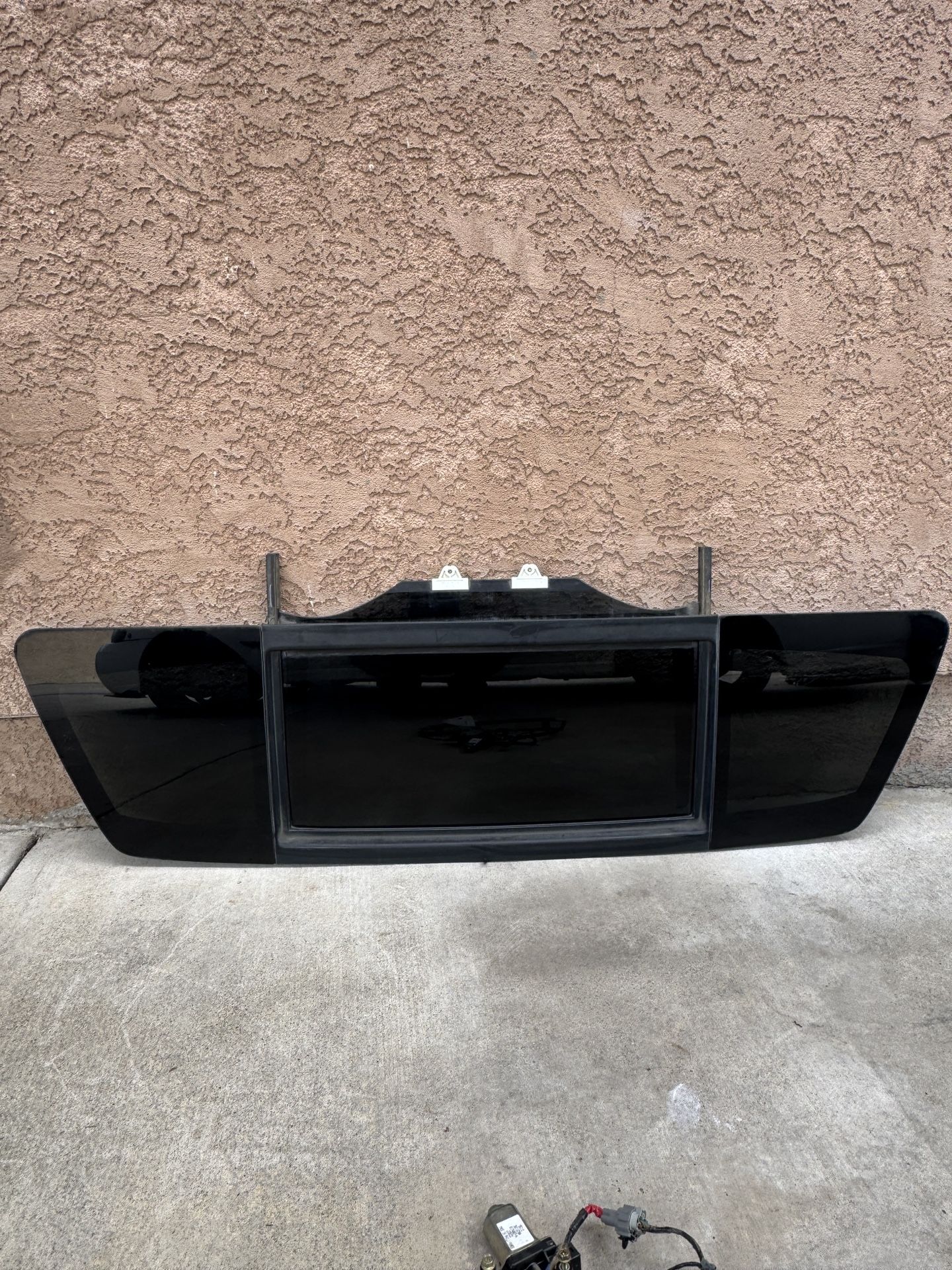 Nissan Titan Back Window