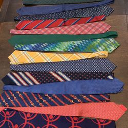 Ties Authentic Like New. Ask For Prices Fontainbleau Area
