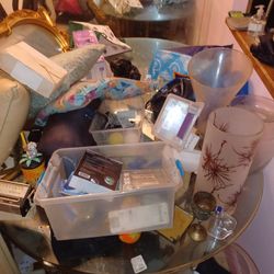 Large Glass Dinning Table And 6 Chairs 