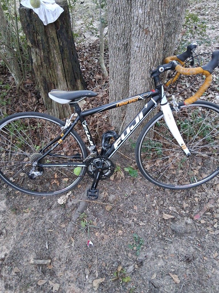 Fuji Bike