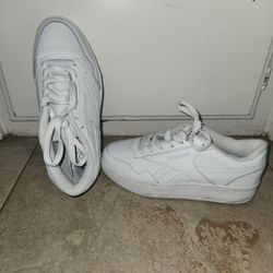 White REEBOK women Shoe