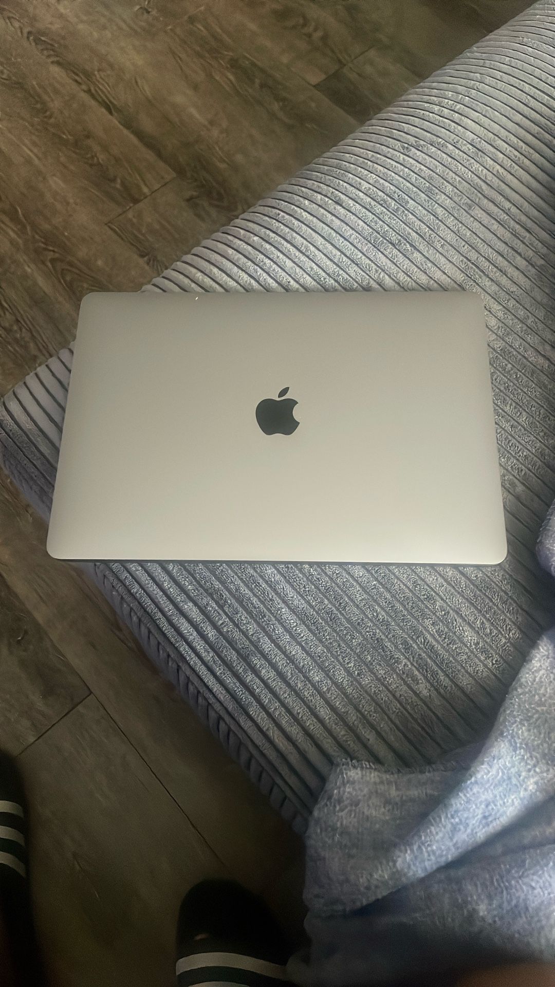 Apple MacBook Air 2020 Model
