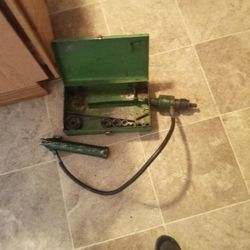 Hydraulic Knock Out Tool