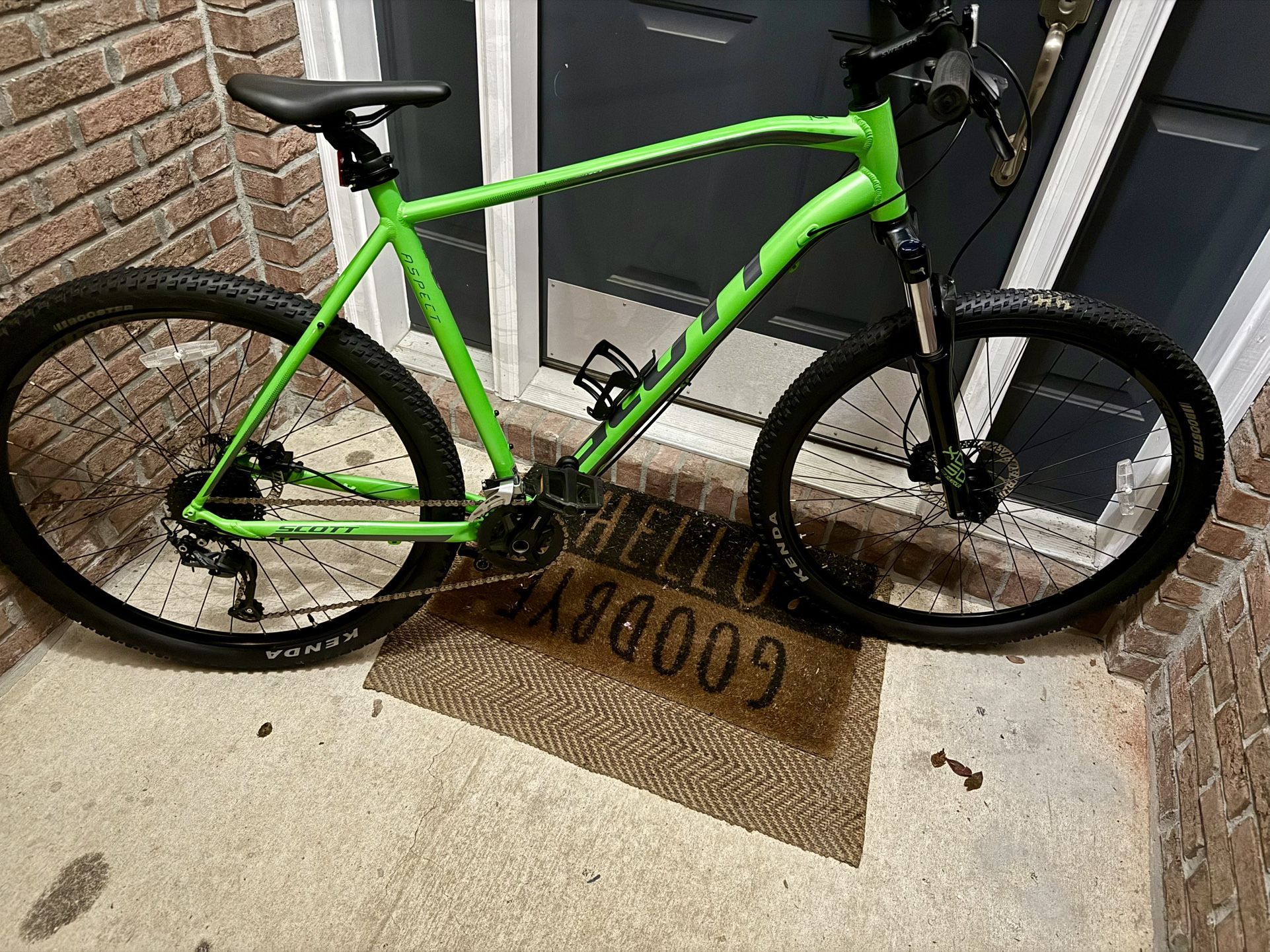 Scott XXL 29” Tires ASPECT 950