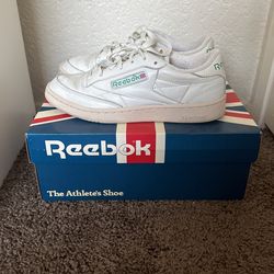 Reebok Club C Vintage Size 9