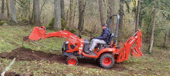2021 Kubota BX23s 4x4 Tractor with Front Loader And Backhoe