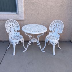Small Outdoor Patio/bistro Set, Chairs And Table