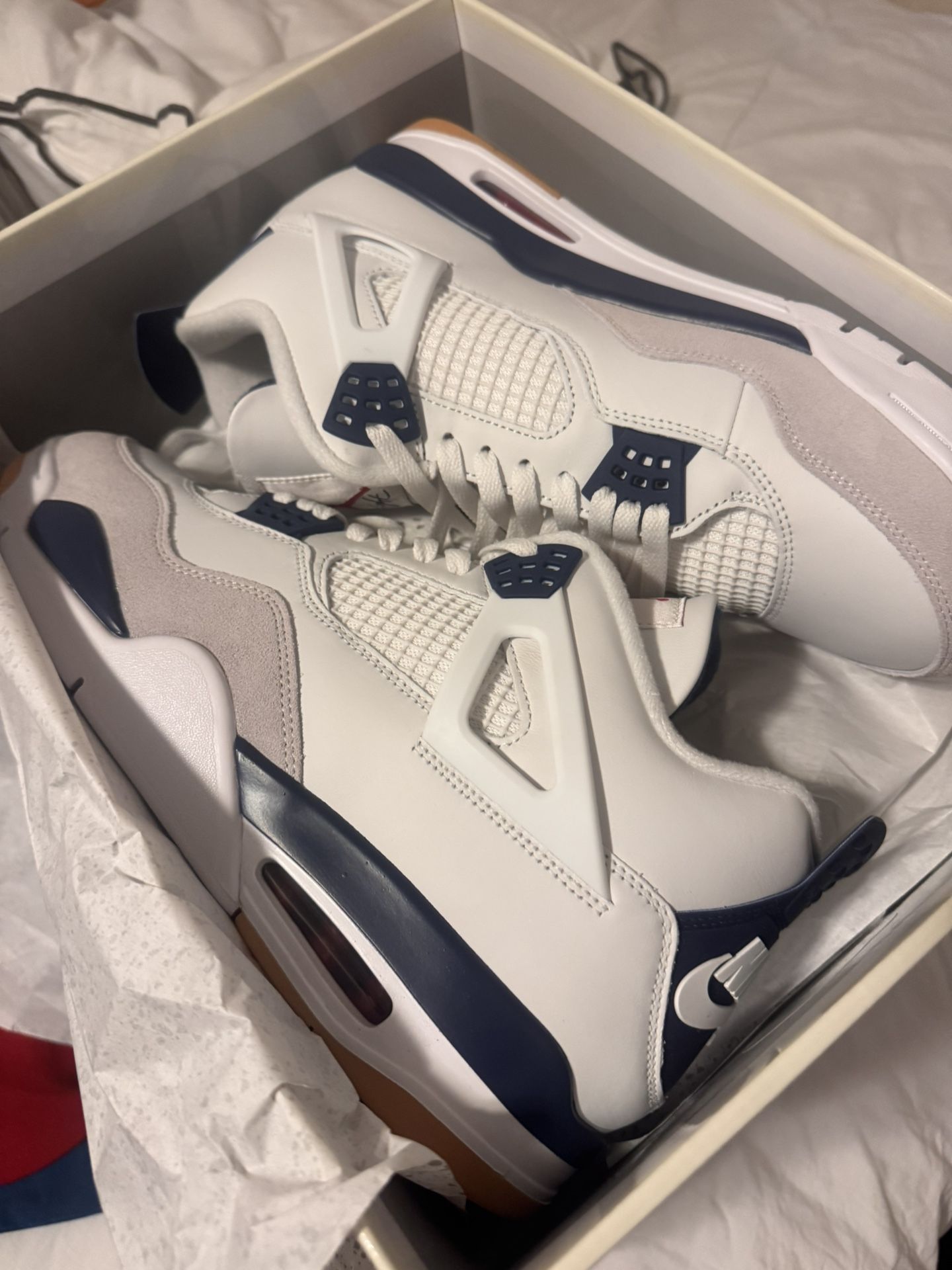Jordan 4 SB Navy Size 13 New