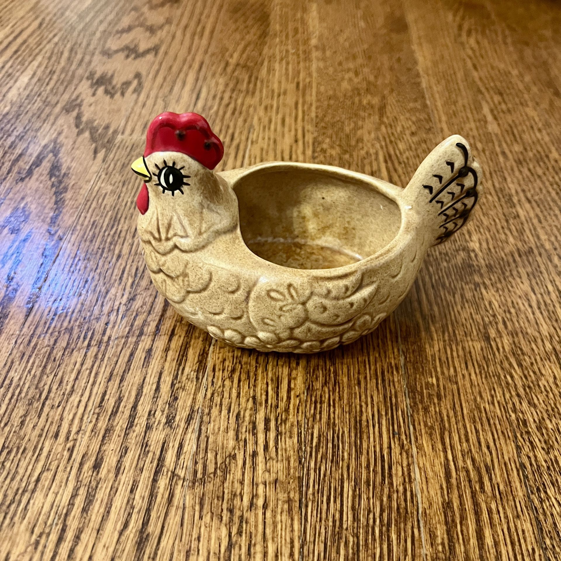 Vintage Brown /Tan Chicken/Rooster Ceramic Hand-Painted Soap/Sponge Holder / Dish - “Dot”