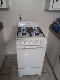 Stove / estufa pequeña 20" ( Free Delivery 🚚