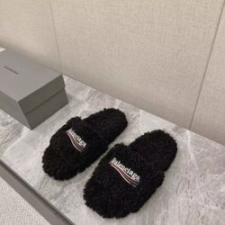 Balenciaga Slides