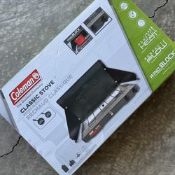 New Coleman Classic Stove 
